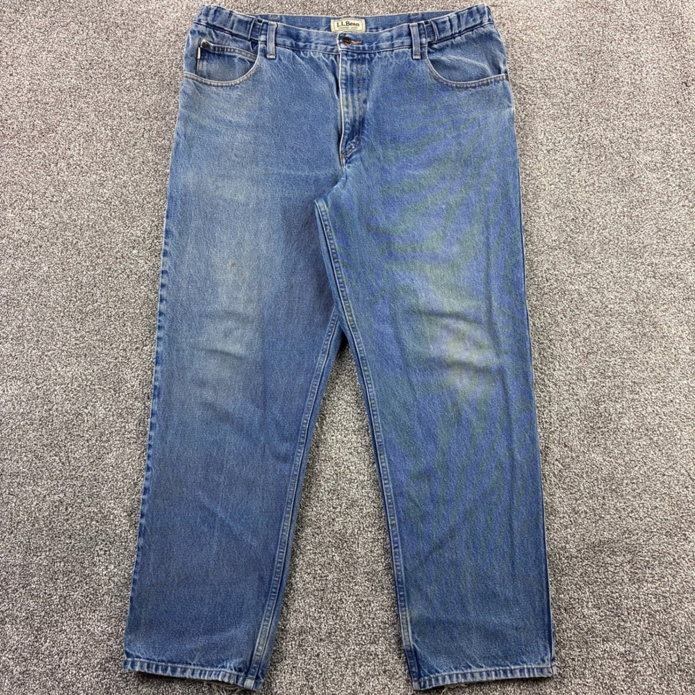Vintage L.L. Bean Jeans Mens 38x32 Blue Light Wash Denim Straight Leg